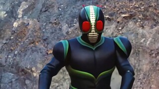 The first Kamen Rider in history who can grow to a gigantic size