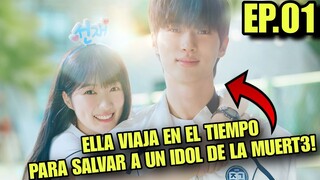 🔥IDOL PIERDE LA VIDA Y ELLA VIAJA EN EL TIEMPO PARA SALVARLO! LOVELY RUNNER EP 1 Resumen ||