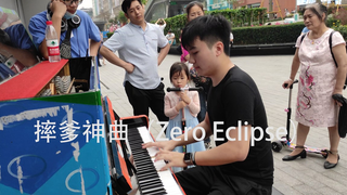 当街竟敢公然“摔爹”，男同学顿时慌了？！