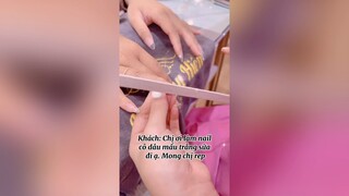 Làm nail cô dâu màu trắng sữa