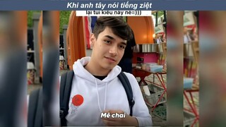 Có một anh tây mê chai #haihuoc #funny