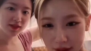 前有小娟吃蔬菜  后有面姐被忽悠 哈哈哈哈