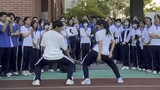 深圳高中生街舞社招新操场翻跳Sexyback 双人舞