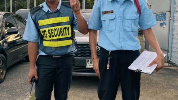 เรื่องวุ่นๆของวัยรุ่นทำงาน