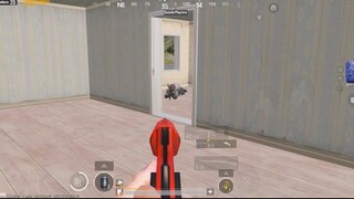 CAN I KILL LAST ENEMIES with FLARE GUN?😱Pubg Mobile