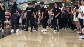 [Siapa yang bisa menari bersama] Road show ketiga EXO Xiamen "EXO-L" Lagu EXO boy grup ETSO tusuk sa