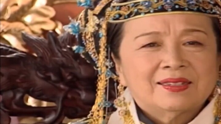 The chef celebrated Empress Dowager Cixi's birthday by performing his unique skill of making a noodl