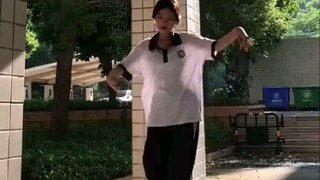 校服下的好身材
