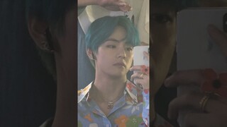 BTS Taehyung Keren