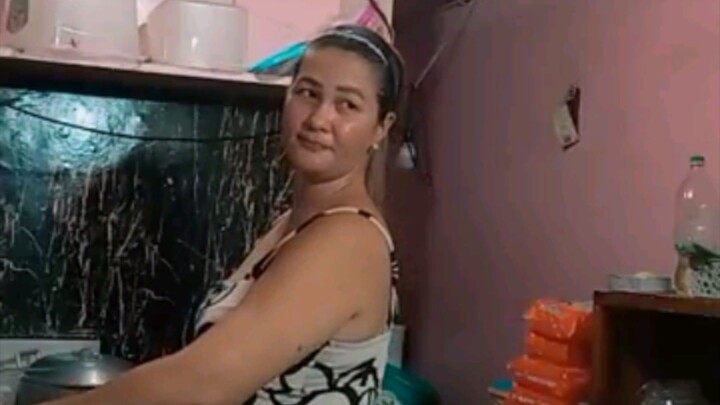 Hotmama shane tatayuan at mapapayakap ka sa likod nya