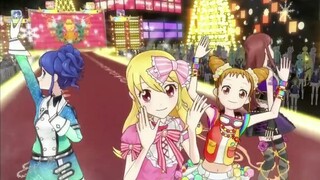 Saya menghidupkan lagu Natal~ Kami mengucapkan Selamat Natal AIKATSU!