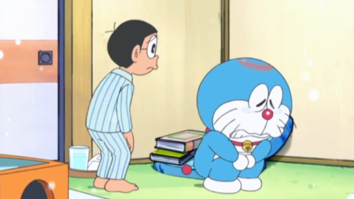Hahaha, the aggrieved little Doraemon is so cute