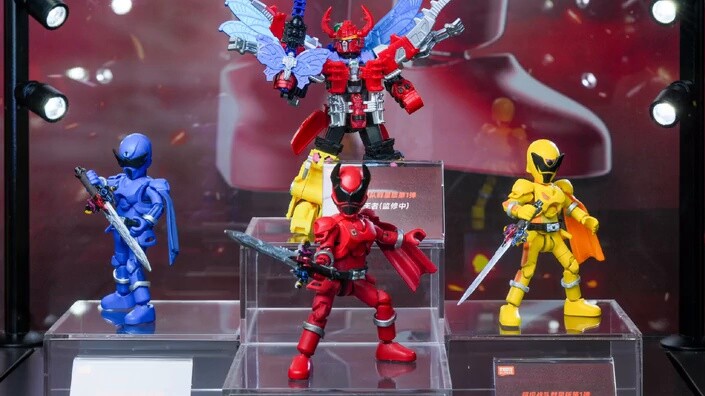 Saint Seiya Ultraman Kamen Rider super many new products various IP Bruco 0325 venue real new produc
