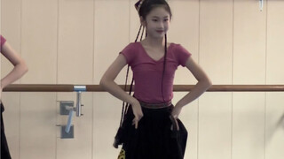Final Exam of Chinese Dance Department of Beijing Conservatory of Music