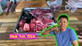 Món thịt trâu sống ăn với xôi || Cuộc sống Thái Lan