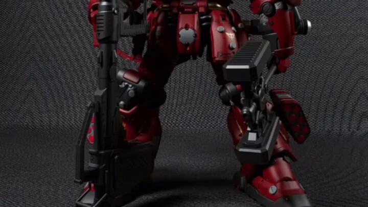 158, with a maintenance platform? Red Star Studio's first assembly model - Pluto Zaku!
