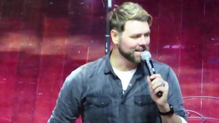 Uptown Girl [Brian Mcfadden Live in Manila 2019]