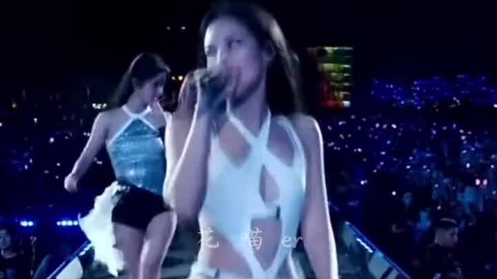身上有股劲是学不来的 我称之为感觉#jennie #blackpink科切拉舞台