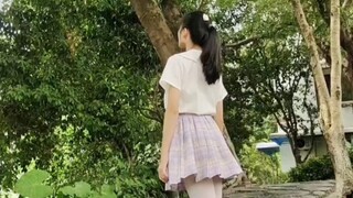Ding! The little cutie is online!
