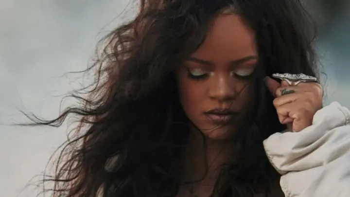 Rihanna-Born Again (Demo Version)