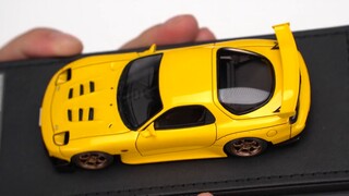 Ukuran telapak tangan, detailnya meledak! 1/43 Berbagi unboxing AE86 dan FD3S [Awal D]