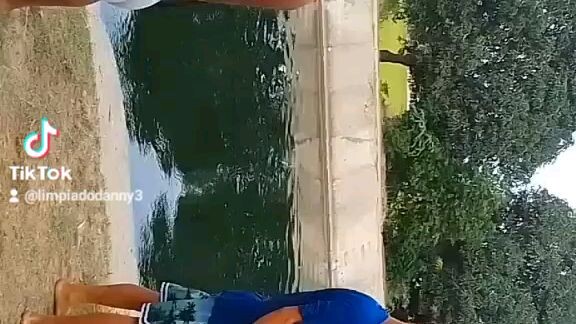 Tara na at sumayaw 😂