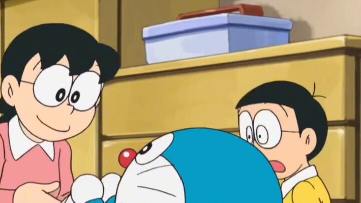 Doraemon's random graduation certificate, Nobita actually graduated from himself by playing around