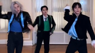 stray kids全员西装Chk Chk Boom舞蹈cha！