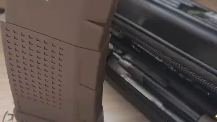 Of course, the universal stationery box (wargame live)