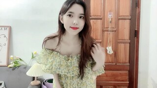 Nhiều bông hoa nhỏ và một bông hoa lớn hihi #dance