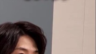 [Subtitle Bahasa Mandarin] Kamar Tsunaya Bab 32: Perkenalan Omega, mengapa kita tertawa saat Takei d
