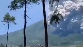 semoga saudara kita baik² saja yg disekitar merapi