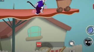 Game seluler Tom and Jerry: tikus hitam yang ceroboh