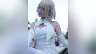 Nhìn hình đoán tên. Đây là ai nào cosplay cos