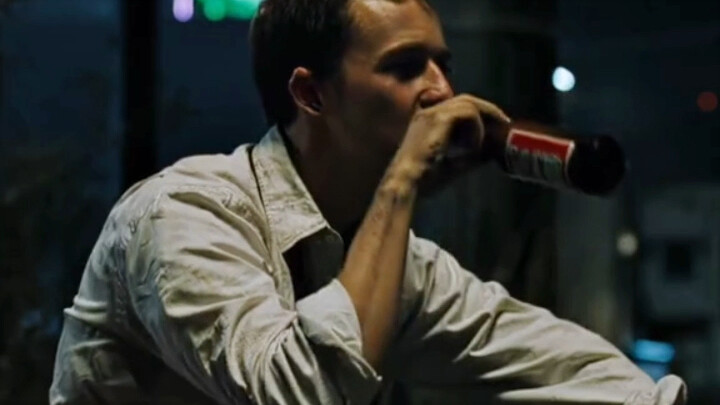 Ketika Anda membuat tato Tyler Durden