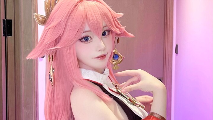 My friend said I am very suitable for cosplaying as Yae Miko, is it true?