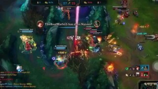 Xayah adc ulti quá đẹp mắt