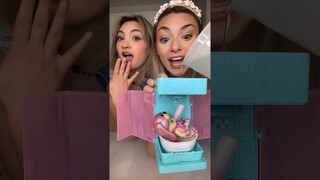 Gender and Potty reveal!! 💗💙💩💩 #genderreveal #poo #poop #baby #babyreveal