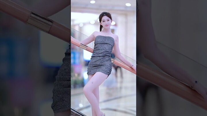 Tiktok Beautiful Tallest Girl In China | Fashion On The Street #chinagirlstitktok