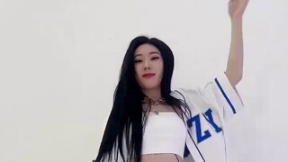 [ITZY] Tất cả các thành viên đều nhảy thử thách bài hát mới None of My Business!