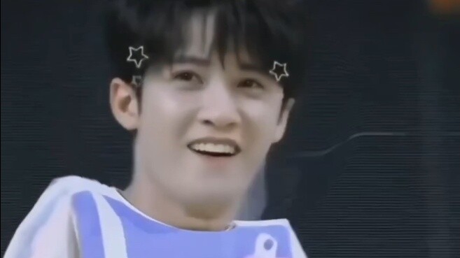 Tan Jianci was very successful in the entertainment industry in his early days.