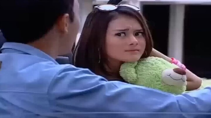 ftv cantik cantik tukang gali kubur