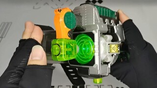 Kamen Rider Necrom] Little Prince Alan's eye-moistening transformation bracelet, I can't wait to pla