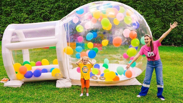 Chris and Mom build inflatable playhouse and other funny stories for kids