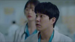 [Hospital Playlist] Even if I make a mistake, it can't stop me from laughing, haha...