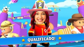 VIREI UMA BOMBEIRA MALUQUINHA NO STUMBLE GUYS | Luluca Games