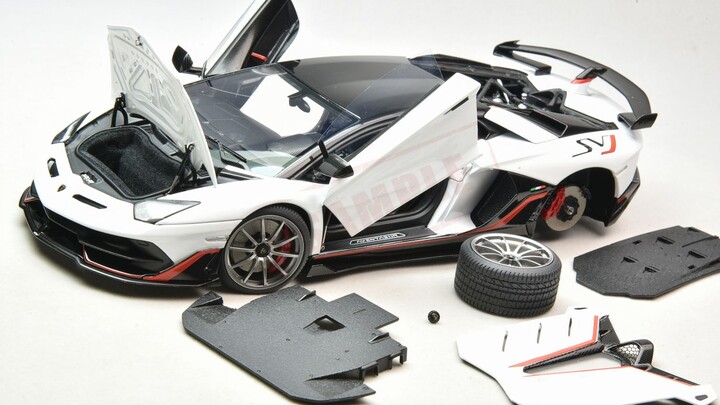 这就快了！EVA 1:18 兰博基尼 Aventador SVJ 装饰板样品模型