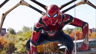 Ketika tiga generasi Spider-Man berada dalam bingkai yang sama, delapan cakar Doctor Octopus tidak a