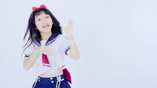 Apa! Nona [Secretary Dance] Versi 12 tahun ada di atas