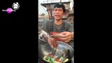 Funny Chinese Fisherman Cooking With Style